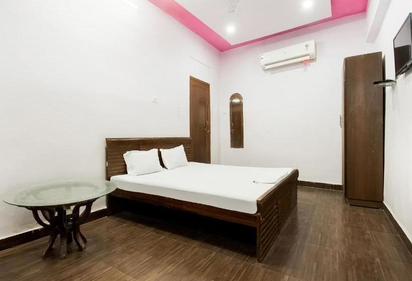 ホテル Spot On 45024  Anand Inn