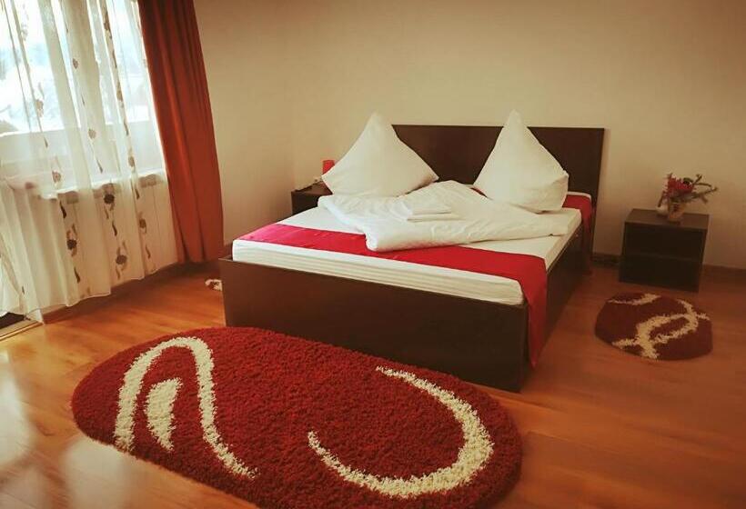 پانسیون Casa Lupascu