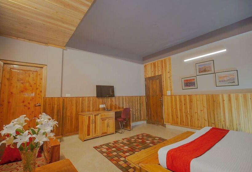 酒店 Mount Queens Hill Resort & Spa