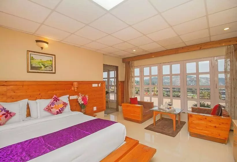 ホテル Mount Queens Hill Resort & Spa