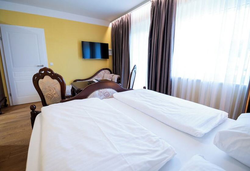 Vulkan Residenz Hotel   Self Check In