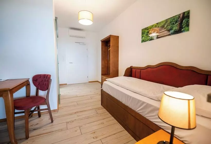 Vulkan Residenz Hotel   Self Check In