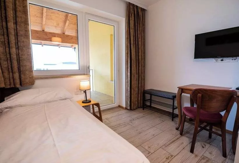 Vulkan Residenz Hotel   Self Check In