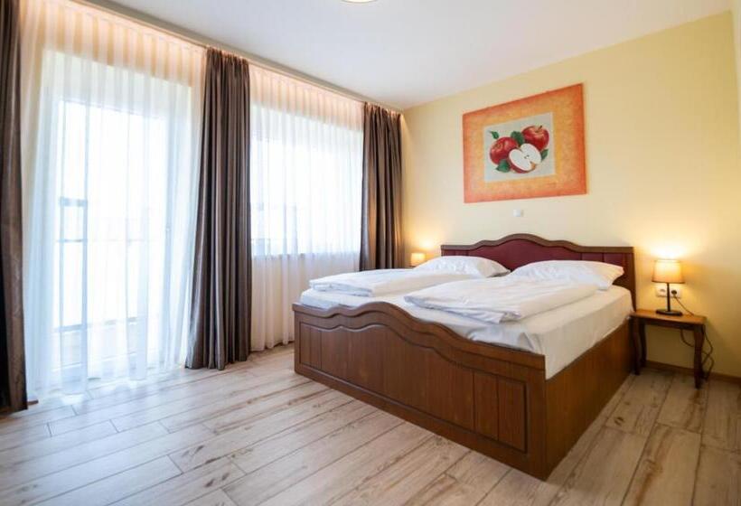 Vulkan Residenz Hotel   Self Check In