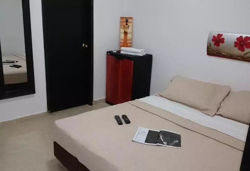 Retkeilymaja Villa Sarie Bay