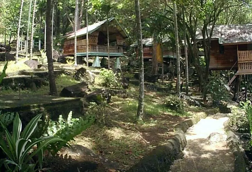 Retkeilymaja Yulia Resort