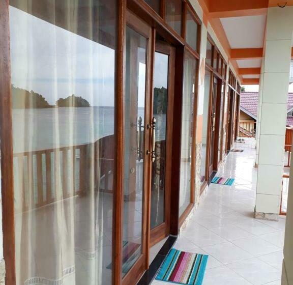 הוסטל Yulia Resort