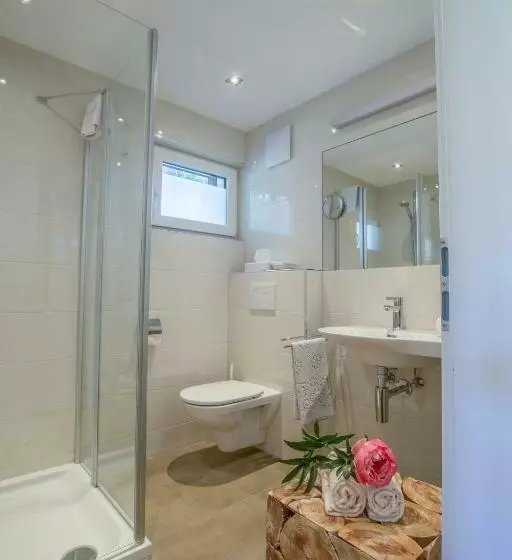 Aamiaismajoitus (B&B) Pension Christophorus Hotel Garni