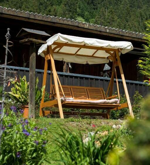 Bed and Breakfast Pension Christophorus Hotel Garni