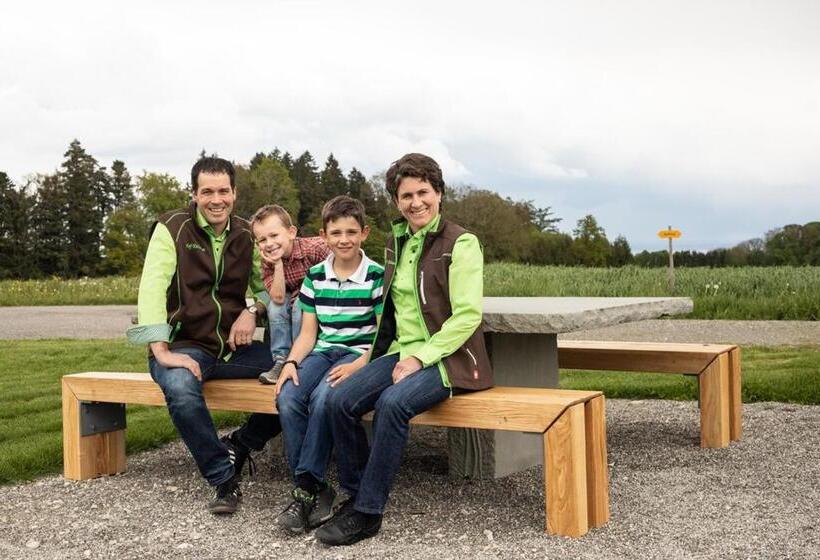 فندق Hof Tschannen