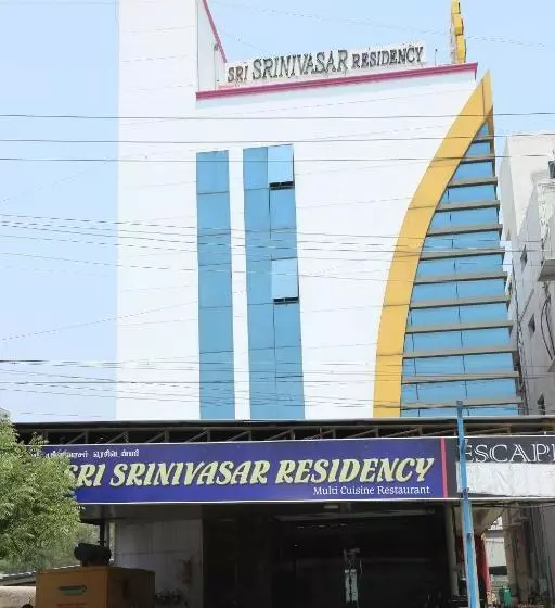ホテル Sri Srinivasar Residency