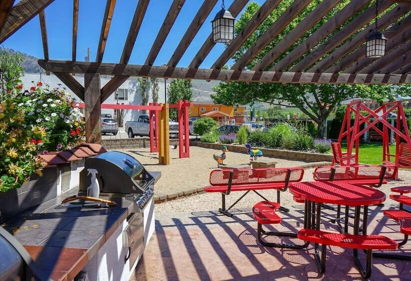 汽车旅馆 Sandy Beach Suites