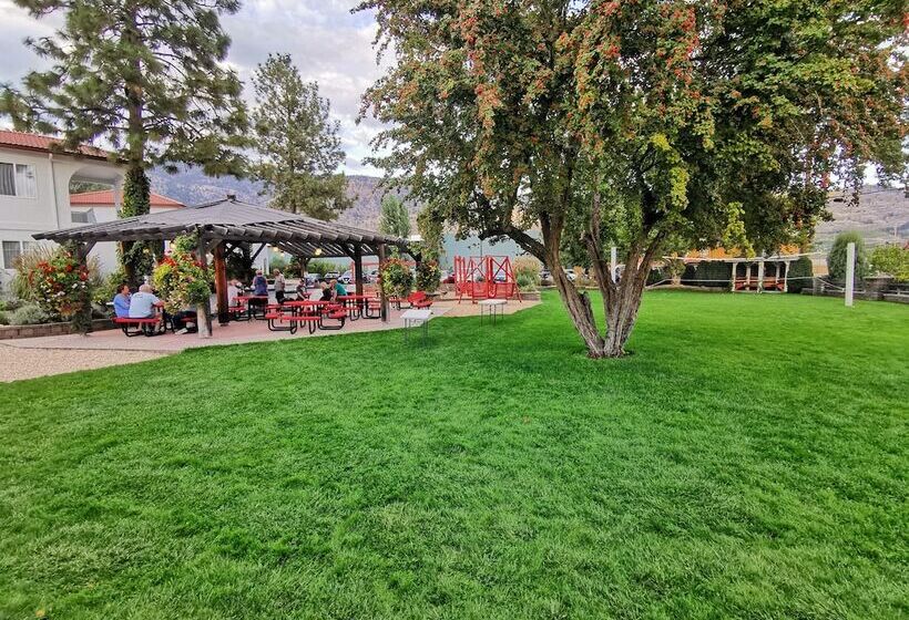 汽车旅馆 Sandy Beach Suites