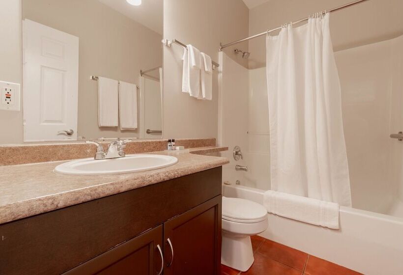 汽车旅馆 Sandy Beach Suites