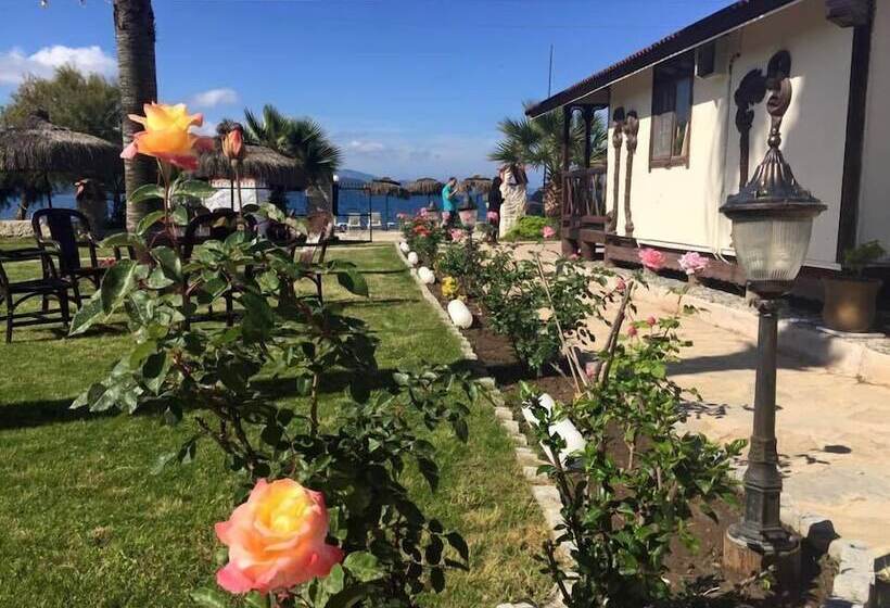 پانسیون Blu Brezza Marine