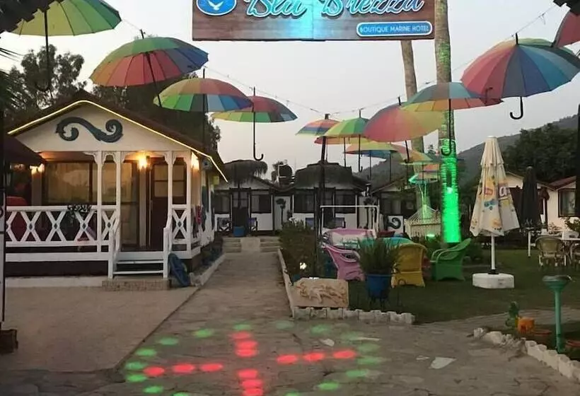 پانسیون Blu Brezza Butik Marin