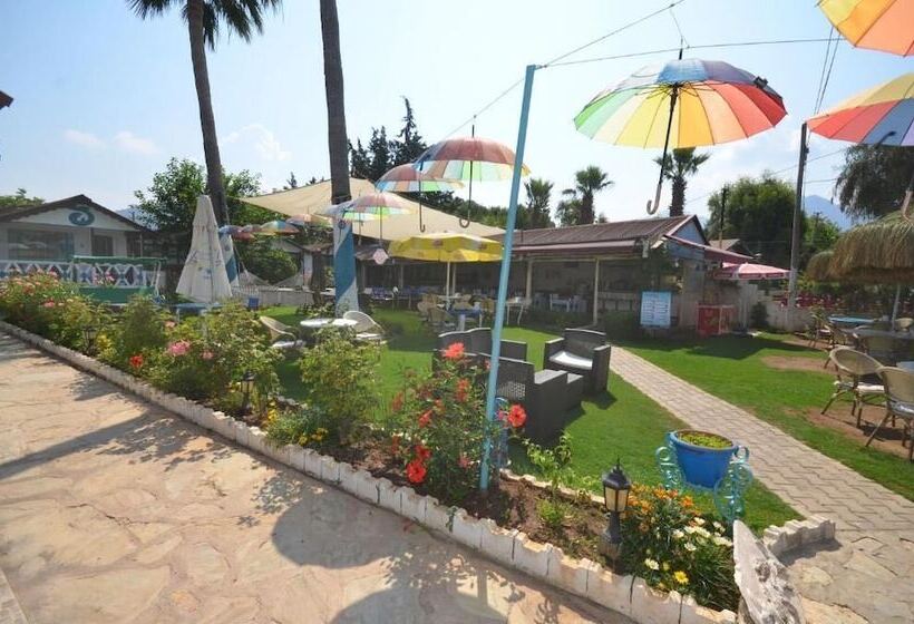 پانسیون Blu Brezza Marine