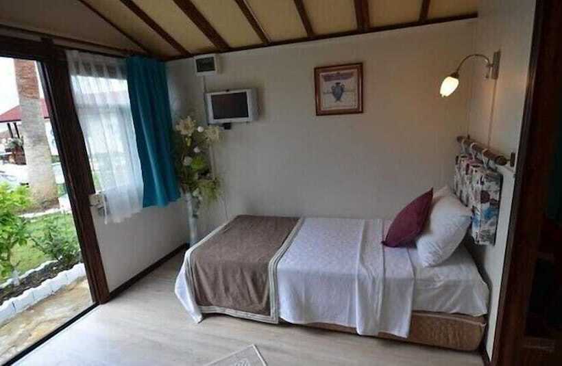 پانسیون Blu Brezza Marine