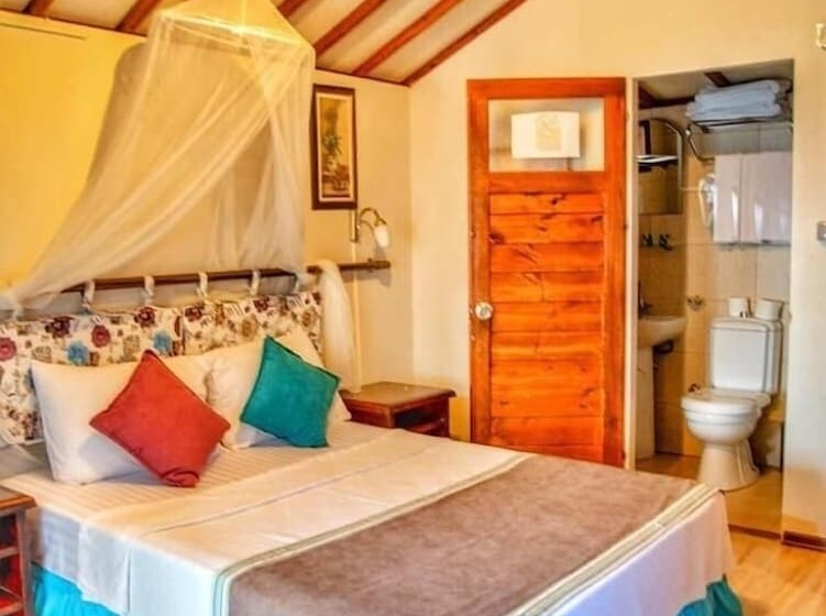 پانسیون Blu Brezza Marine