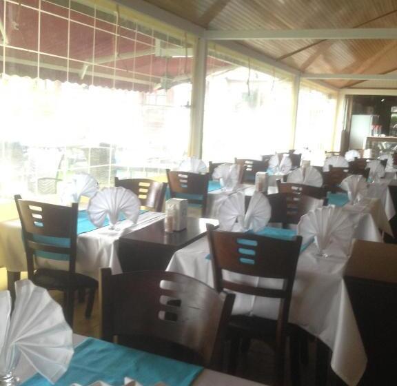 پانسیون Blu Brezza Marine