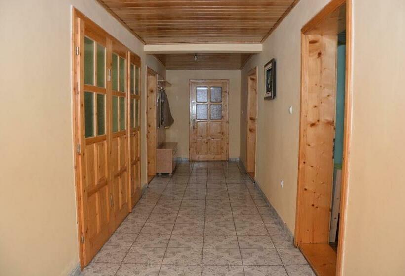 ペンション Casa Verde