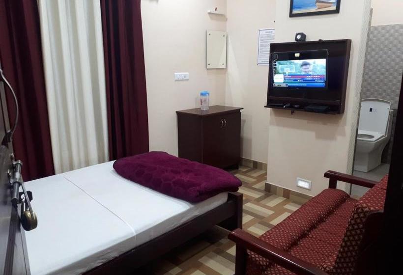 פנסיון Deluxe Residency