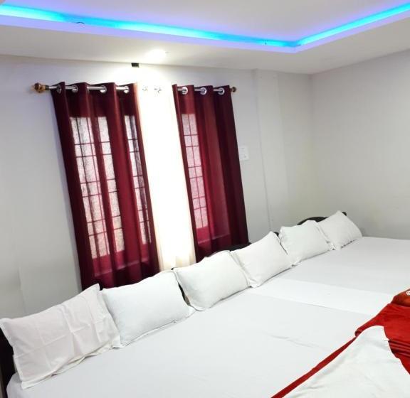 פנסיון Deluxe Residency