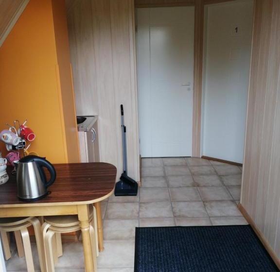 پانسیون Liiva Guest Accommodation