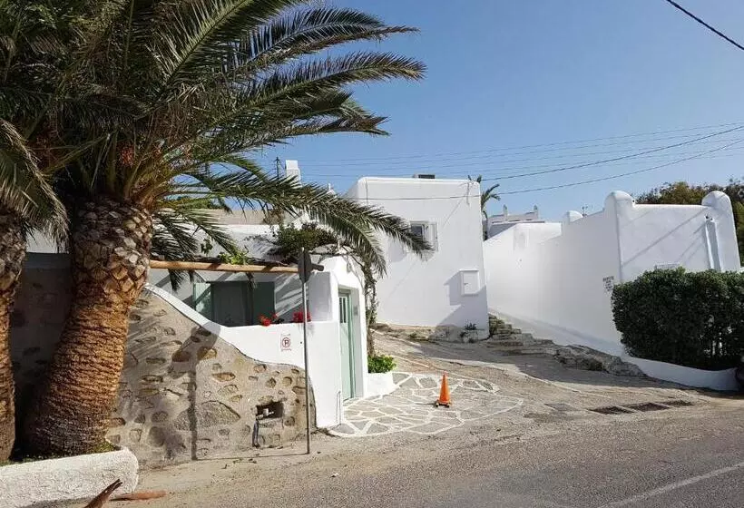 پانسیون Villa Varnali Small Boutique