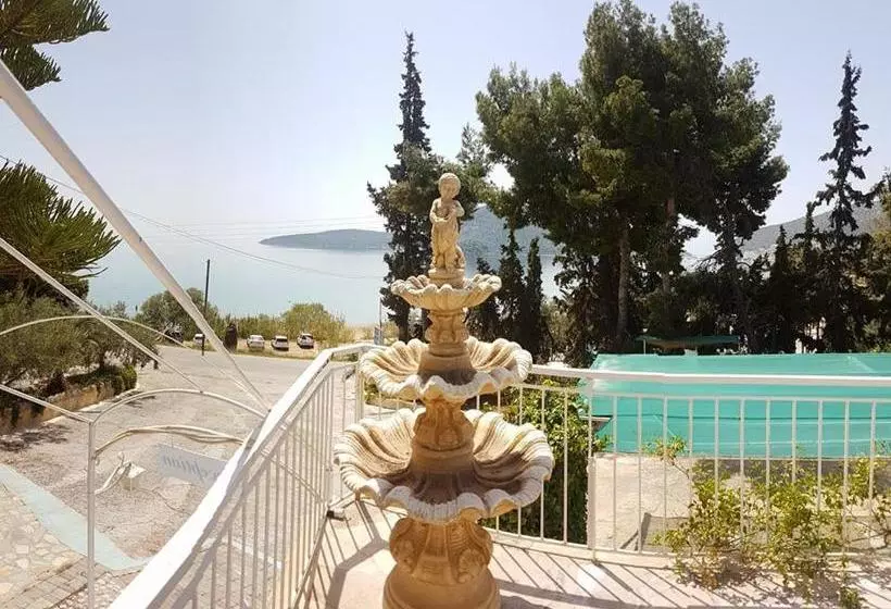 Tolon Beach