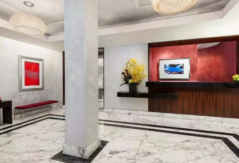 호텔 Aura Times Square