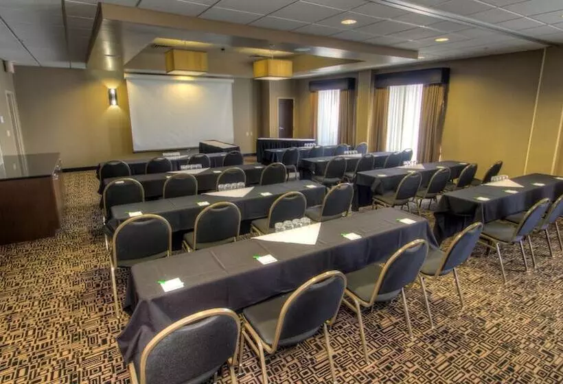 Отель Holiday Inn Boise Airport, An Ihg