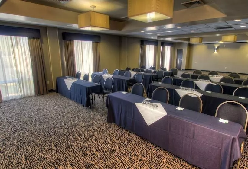 Отель Holiday Inn Boise Airport, An Ihg