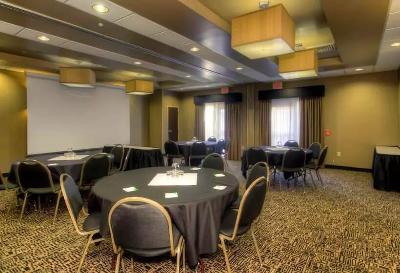 Отель Holiday Inn Boise Airport, An Ihg