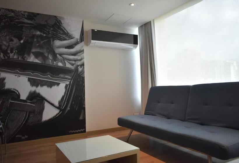 בית מלון כפרי Holiday Inn Express & Suites Medellin, An Ihg