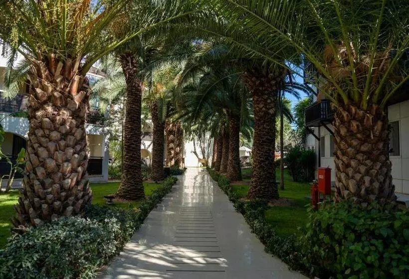 호텔 Latanya Park Resort