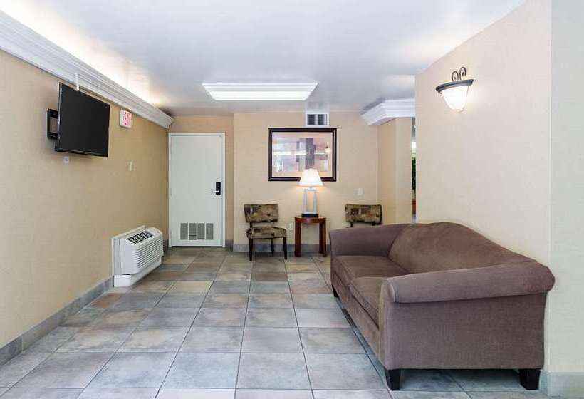 ホテル Quality Inn Chicopeespringfield