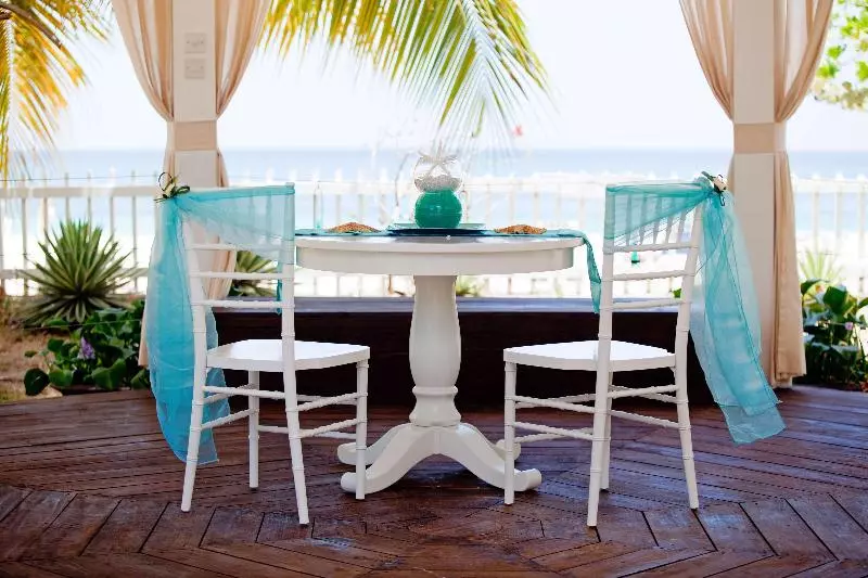 هتل Radisson Grenada Beach Resort