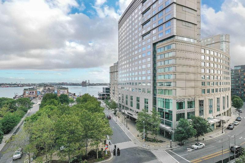 فندق Renaissance Boston Seaport