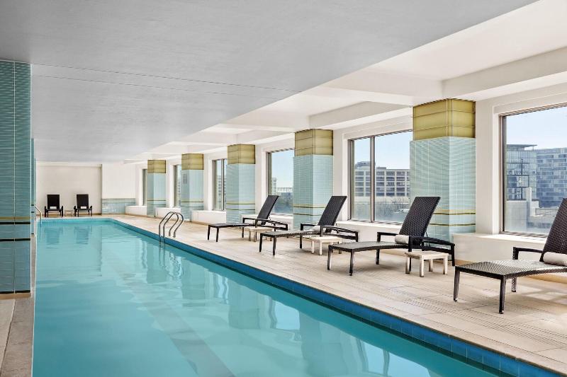 فندق Renaissance Boston Seaport