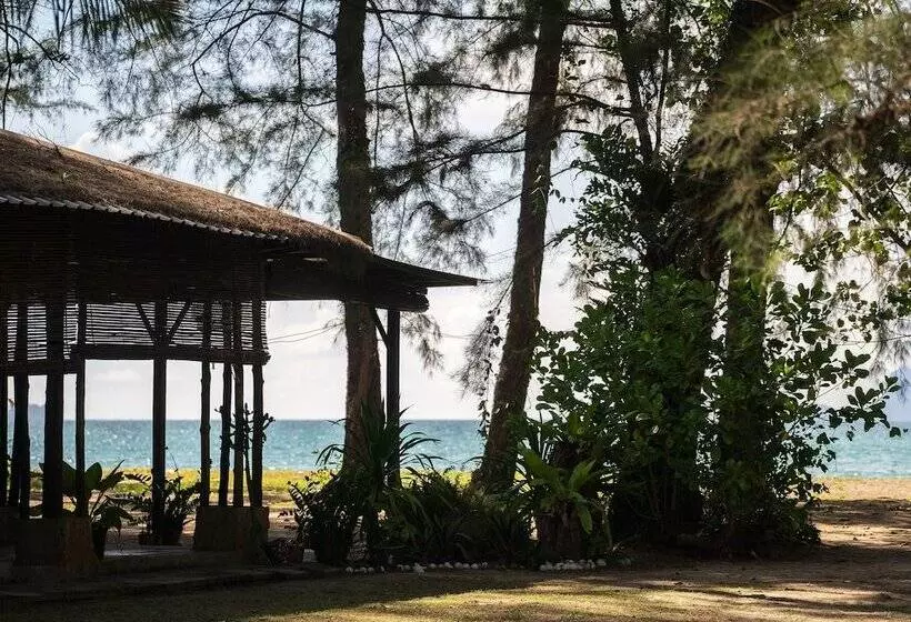 ホテル Sand Beach Bungalow