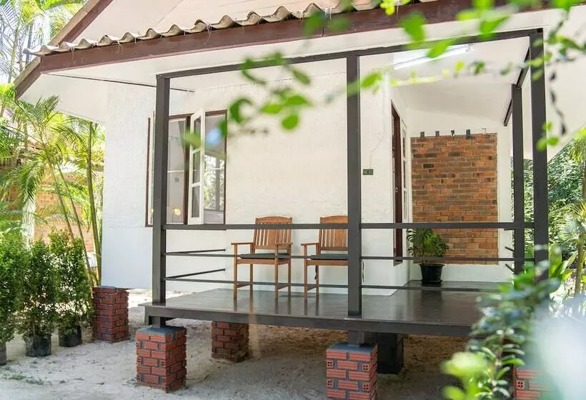 ホテル Sand Beach Bungalow