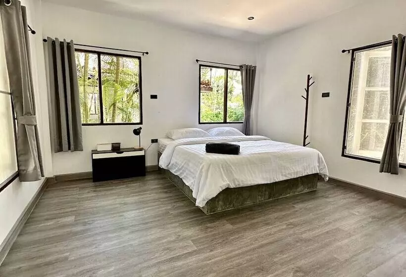 ホテル Sand Beach Bungalow