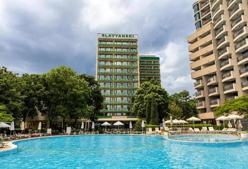 酒店 Slavyanski