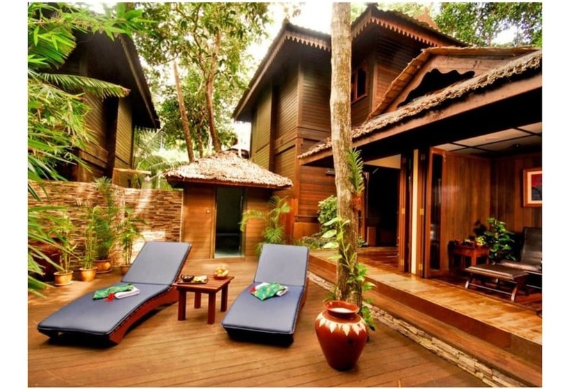 호텔 The Taaras Beach & Spa Resort