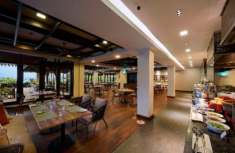 호텔 The Taaras Beach & Spa Resort