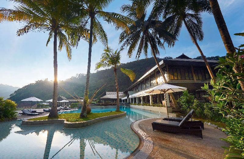 호텔 The Taaras Beach & Spa Resort