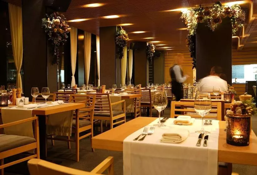 Lucky Bansko Aparthotel Spa & Relax