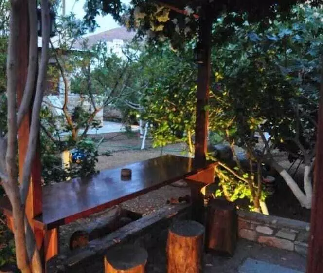 پانسیون Villa Mata