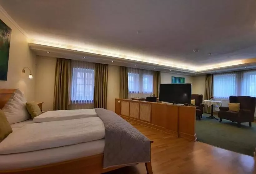 Hotelli Vier Spitzen